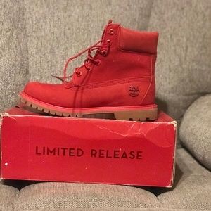 Limited release red timberlands